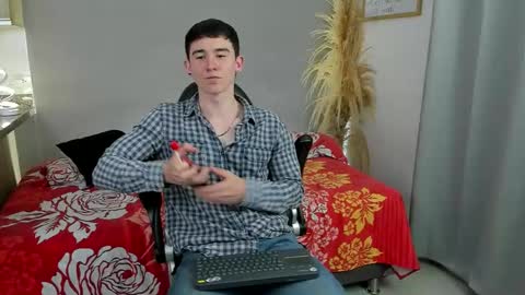 Snapshot of kent_zagann chatting on March 21, 5:12 am Santiago online show from March 21, 5:12 am