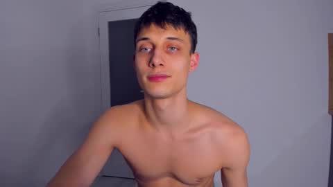 Peter     online show from November 14, 7:56 pm