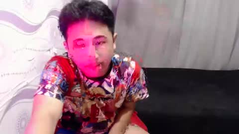 Snapshot of kenth_toyxxx chatting on May 20, 11:16 am kentoy online show from May 20, 11:16 am