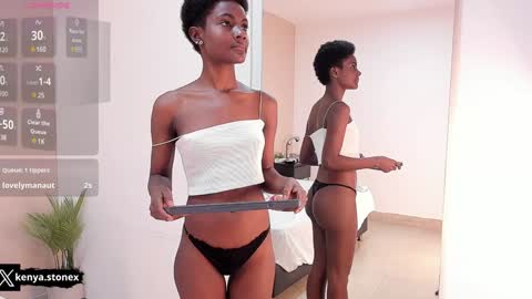 Snapshot of kenya_stone_ chatting on February 7, 7:38 pm kenya online show from February 7, 7:38 pm