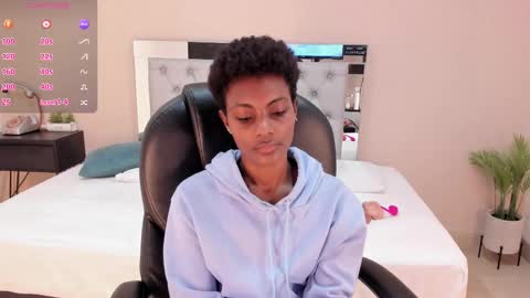 Snapshot of kenya_stone_ chatting on February 24, 7:41 pm kenya online show from February 24, 7:41 pm