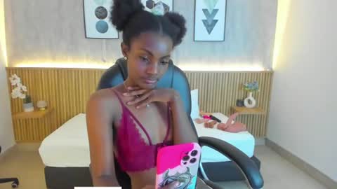 Snapshot of kenya_stone_ chatting on July 22, 10:01 pm kenya online show from July 22, 10:01 pm