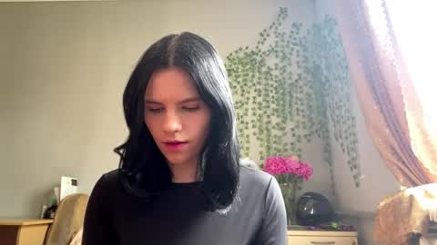 Snapshot of keradrahos chatting on May 30, 10:01 am Jenny online show from May 30, 10:01 am