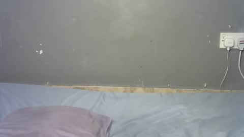 kering_lovly online show from January 13, 10:15 pm