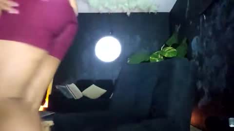 Snapshot of kerlinn2711 chatting on February 17, 6:14 pm dany wolf002 online show from February 17, 6:14 pm