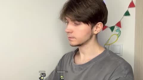 Kero online show from February 18, 9:44 pm