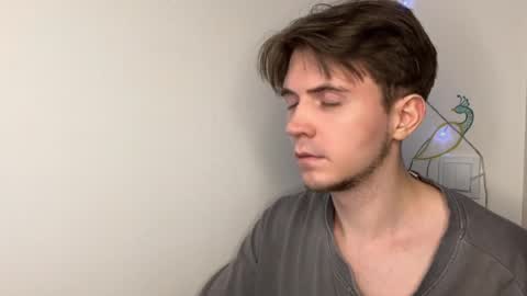 Kero online show from March 26, 8:14 pm