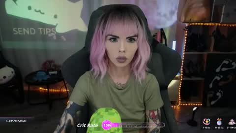 Snapshot of kerry_kirk chatting on November 5, 9:48 pm Kerry online show from November 5, 9:48 pm