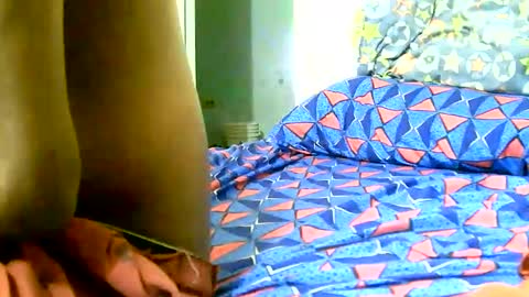 Snapshot of kev_crew25 chatting on February 19, 8:54 am kev online show from February 19, 8:54 am