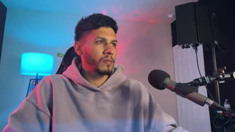 Snapshot of kevin9nch chatting on March 17, 11:41 pm Kevin online show from March 17, 11:41 pm