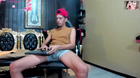 Kev online show from February 1, 7:26 am