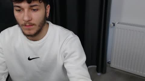 Snapshot of kevin_hot226 chatting on March 11, 9:56 am Kevin69 online show from March 11, 9:56 am