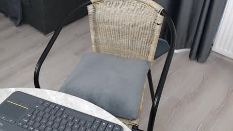 Snapshot of kevin_hot226 chatting on March 12, 7:24 am Kevin69 online show from March 12, 7:24 am