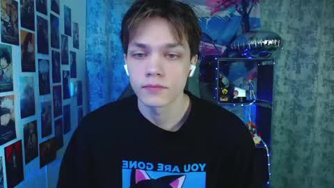Kevin online show from May 27, 4:42 am