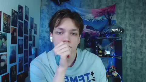 Kevin online show from May 30, 4:31 am