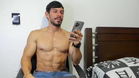 kevin_malone22 online show from March 1, 1:51 am