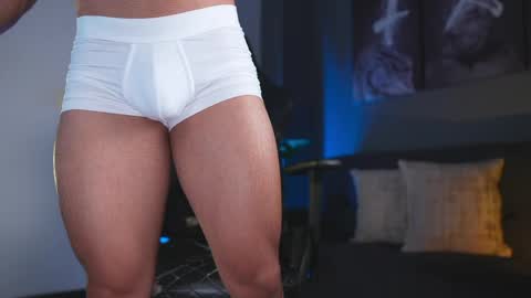 kevin montoya online show from April 5, 12:30 am