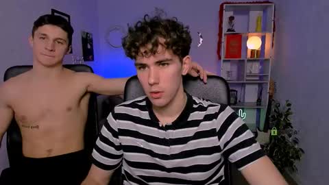 Snapshot of kevin_nix_ chatting on March 1, 10:17 am kevin_nix_ online show from March 1, 10:17 am