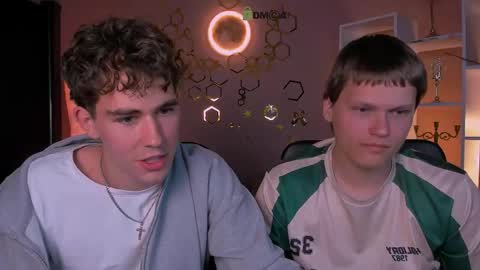 kevin_nix_ online show from May 25, 7:09 pm