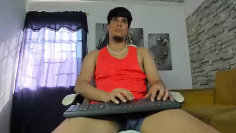 kevin_roldans online show from March 10, 1:05 pm