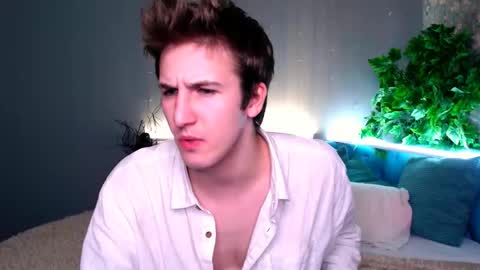 Kevin online show from September 21, 9:16 pm