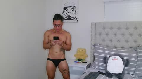 kevinkham online show from October 20, 11:38 pm