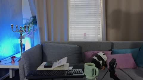 kevinstrike online show from April 23, 1:24 pm