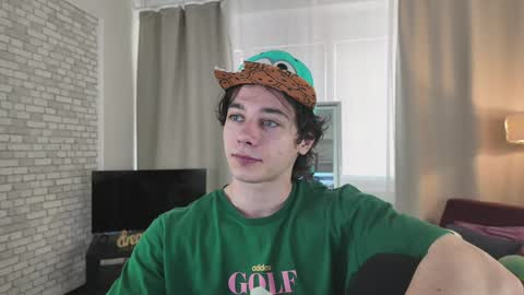 kevinstrike online show from April 24, 1:24 pm