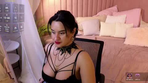 key_of_lust_ online show from April 6, 1:36 am