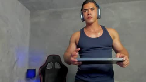 Keywill online show from June 12, 12:53 am