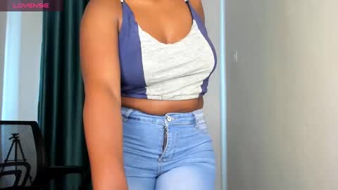 Keyara online show from January 19, 12:42 pm