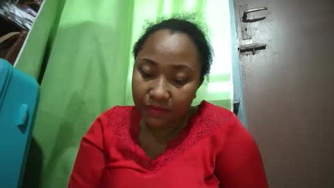 Snapshot of kezia0910 chatting on October 14, 7:42 am kezia0910 online show from October 14, 7:42 am