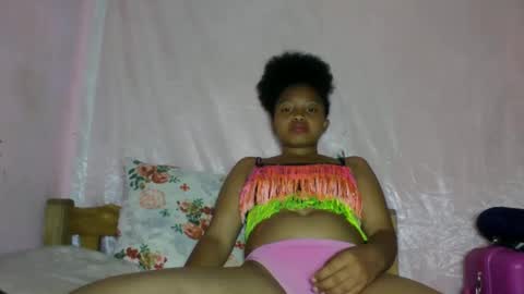 Snapshot of khaissa chatting on December 22, 1:52 pm khaissa online show from December 22, 1:52 pm