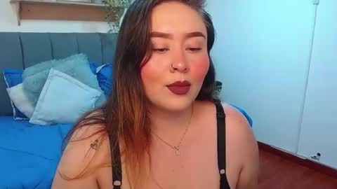 K H A I L A online show from June 16, 7:38 pm
