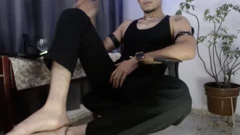 Snapshot of khalican chatting on February 22, 3:18 am KhalicaN online show from February 22, 3:18 am