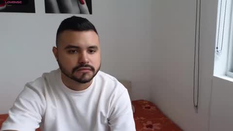 Snapshot of khalidferrer chatting on March 5, 12:22 pm khalid ferrer online show from March 5, 12:22 pm