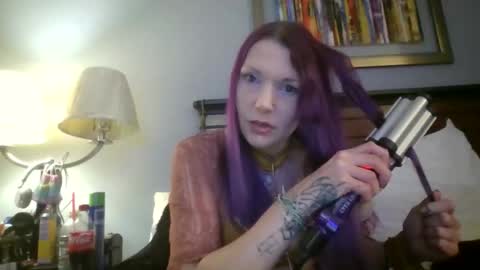 Snapshot of khaoskitty chatting on January 14, 12:55 pm khaoskitty online show from January 14, 12:55 pm