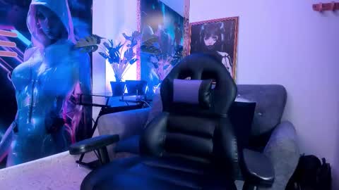 khateandersson online show from February 26, 9:14 pm