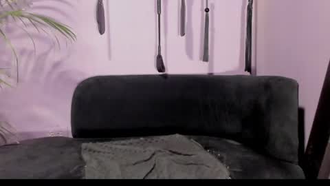 Snapshot of khaterine_hot_1 chatting on April 21, 1:42 am Kathe Hot online show from April 21, 1:42 am
