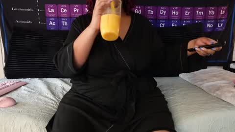 Khaya online show from April 13, 7:52 pm