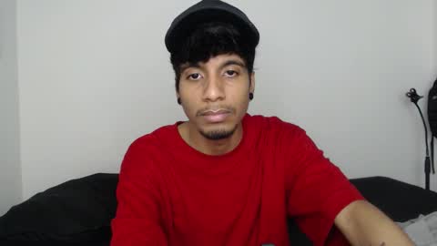 khevinlopezonig online show from December 4, 2:32 am