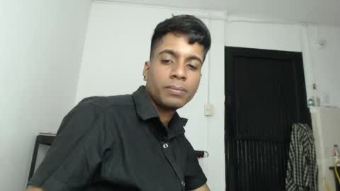 khevinlopezonig online show from April 22, 4:15 am
