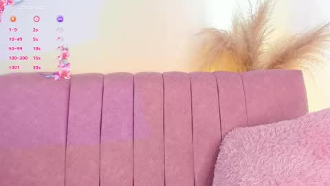 khloe_cute_ online show from October 1, 9:32 pm