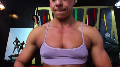    online show from April 14, 6:25 pm