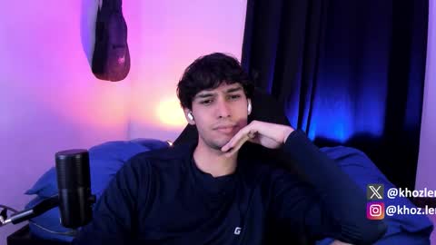 khozler_ online show from November 22, 2:32 am