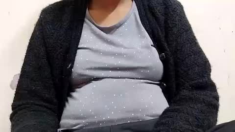 Snapshot of khushisinghh chatting on December 27, 3:48 pm khushisinghh online show from December 27, 3:48 pm