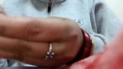 Snapshot of khushisinghh chatting on December 30, 7:59 am khushisinghh online show from December 30, 7:59 am