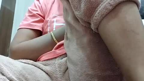 Snapshot of khushisinghh chatting on January 5, 3:45 pm khushisinghh online show from January 5, 3:45 pm