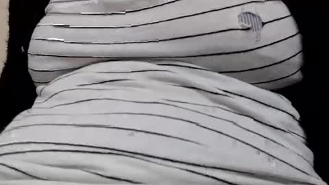 Snapshot of khushisinghh chatting on January 10, 1:52 pm khushisinghh online show from January 10, 1:52 pm