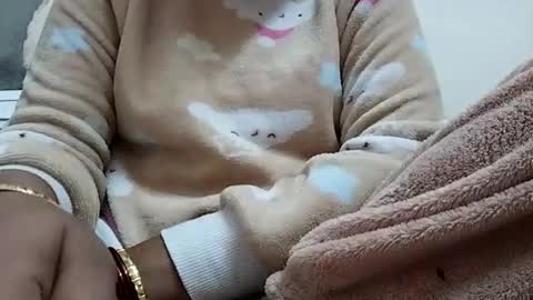 Snapshot of khushisinghh chatting on January 24, 3:11 am khushisinghh online show from January 24, 3:11 am